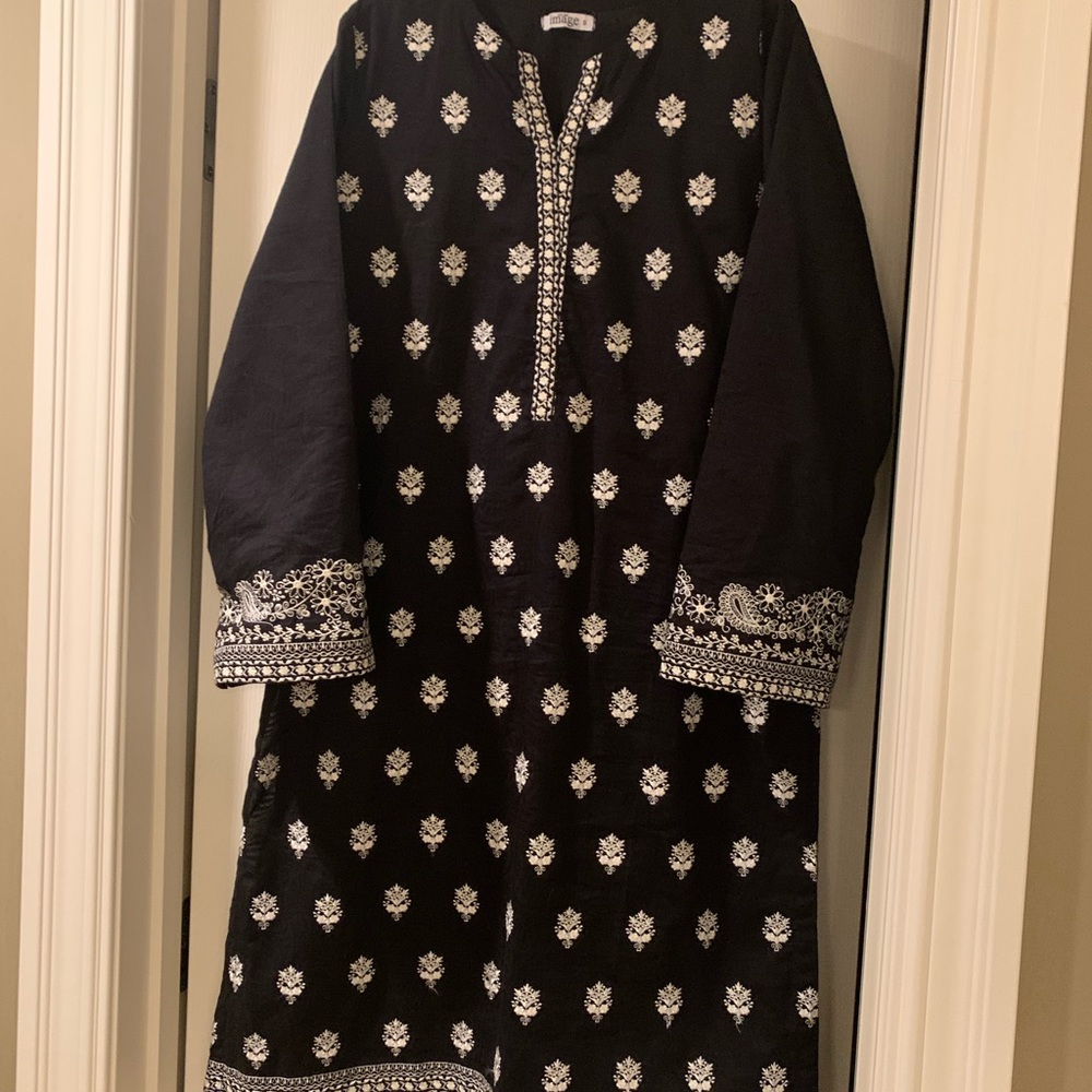 Beautiful embroidered self juccard kurta